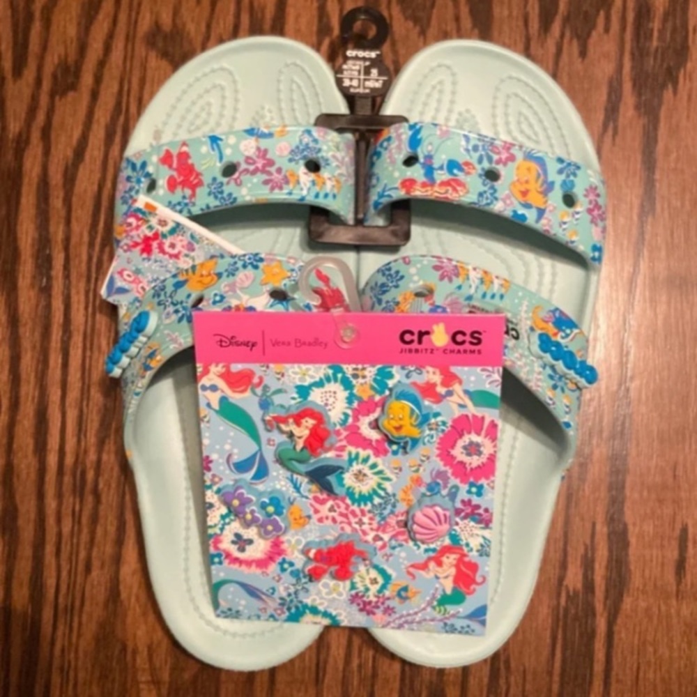 Vera Bradley Disney Ariel Crocs sandals women 9 NWT and Ariel Jibbitz